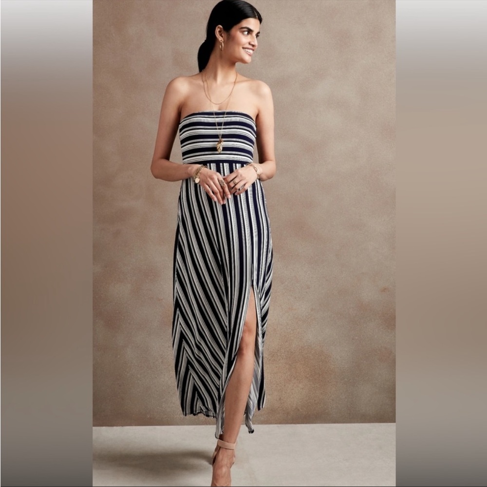 NWT Banana Republic strapless dress